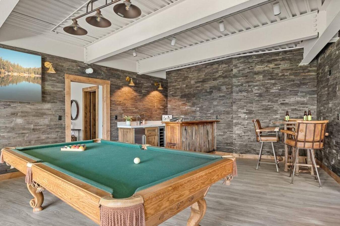 Steel Pine Lodge A Rustic Mountain Retreat Views Baldwin Lake Exteriér fotografie