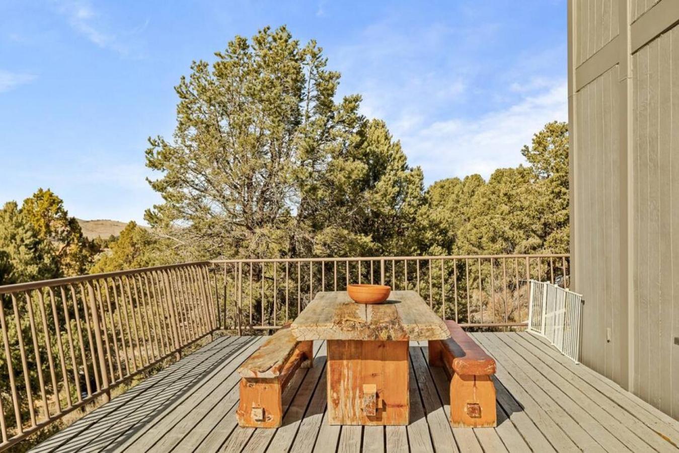 Steel Pine Lodge A Rustic Mountain Retreat Views Baldwin Lake Exteriér fotografie