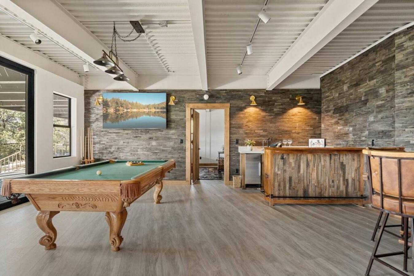 Steel Pine Lodge A Rustic Mountain Retreat Views Baldwin Lake Exteriér fotografie
